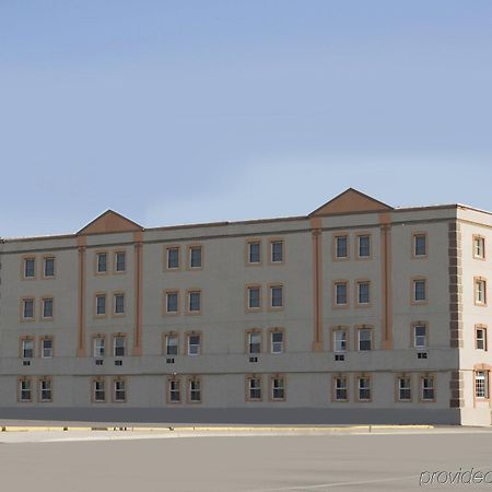 Americas Best Value Inn Dearborn Zewnętrze zdjęcie