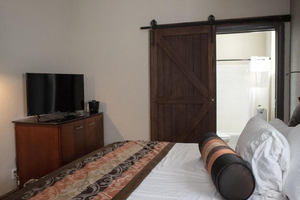 Americas Best Value Inn Dearborn Zewnętrze zdjęcie