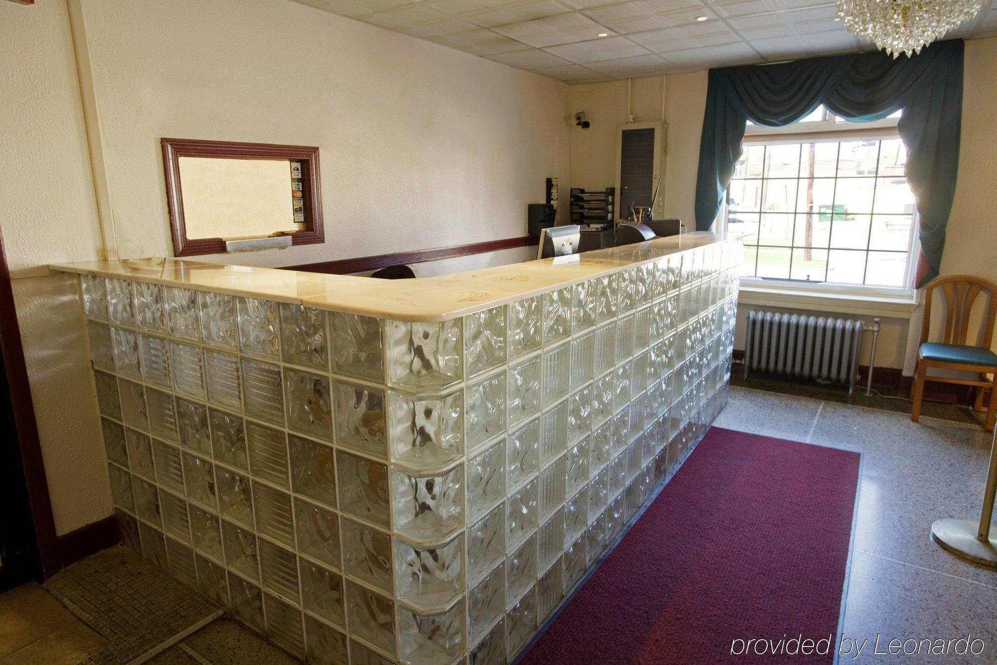 Americas Best Value Inn Dearborn Wnętrze zdjęcie